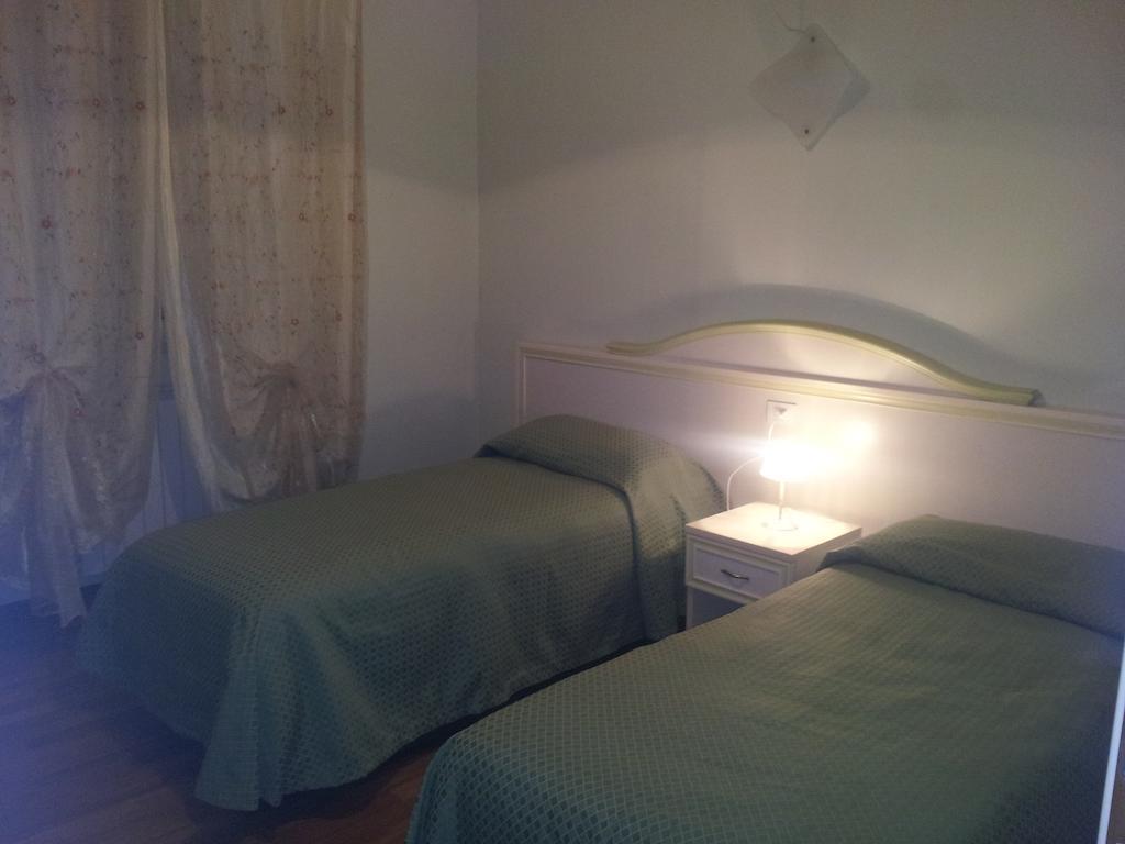 Dimora Tipica Appartamento Sestri Levante Zimmer foto